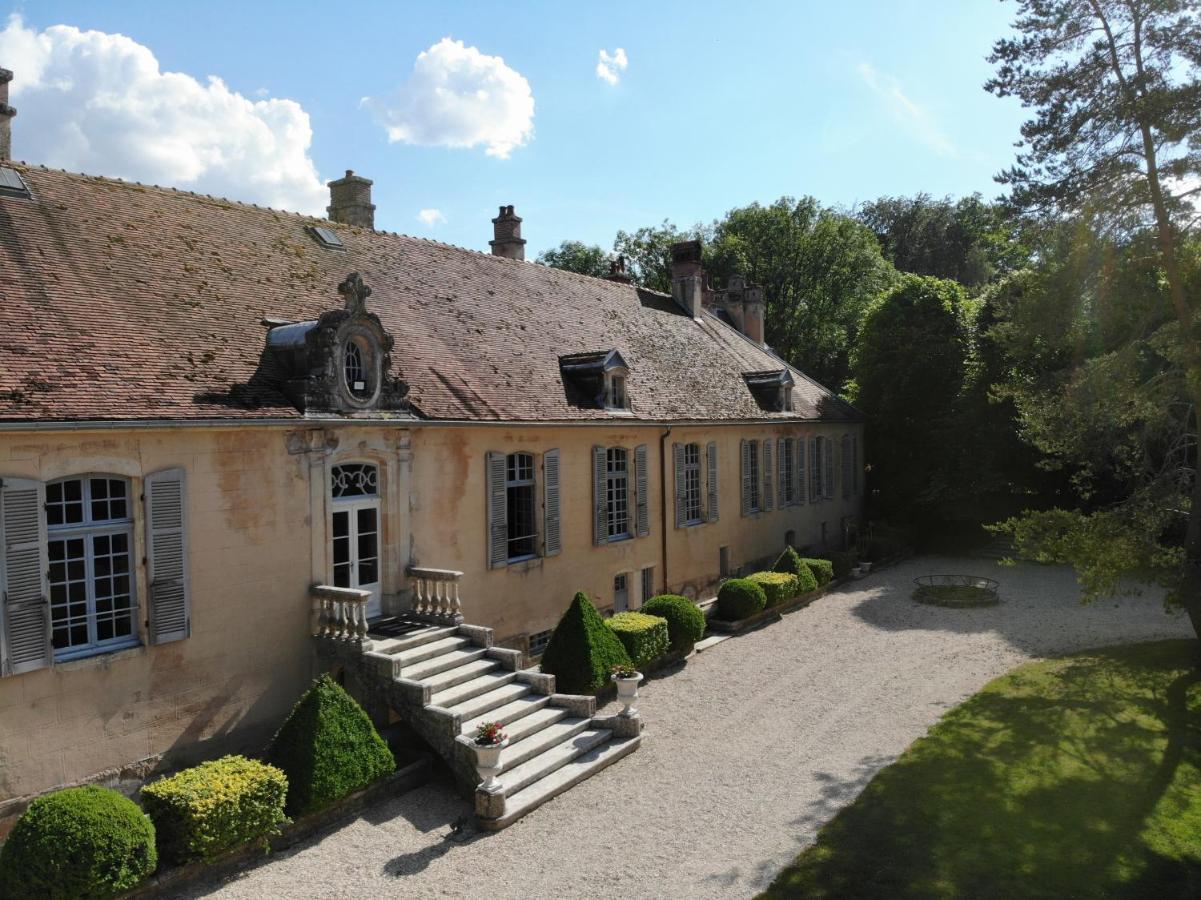 Chateau De Mauvilly Buitenkant foto